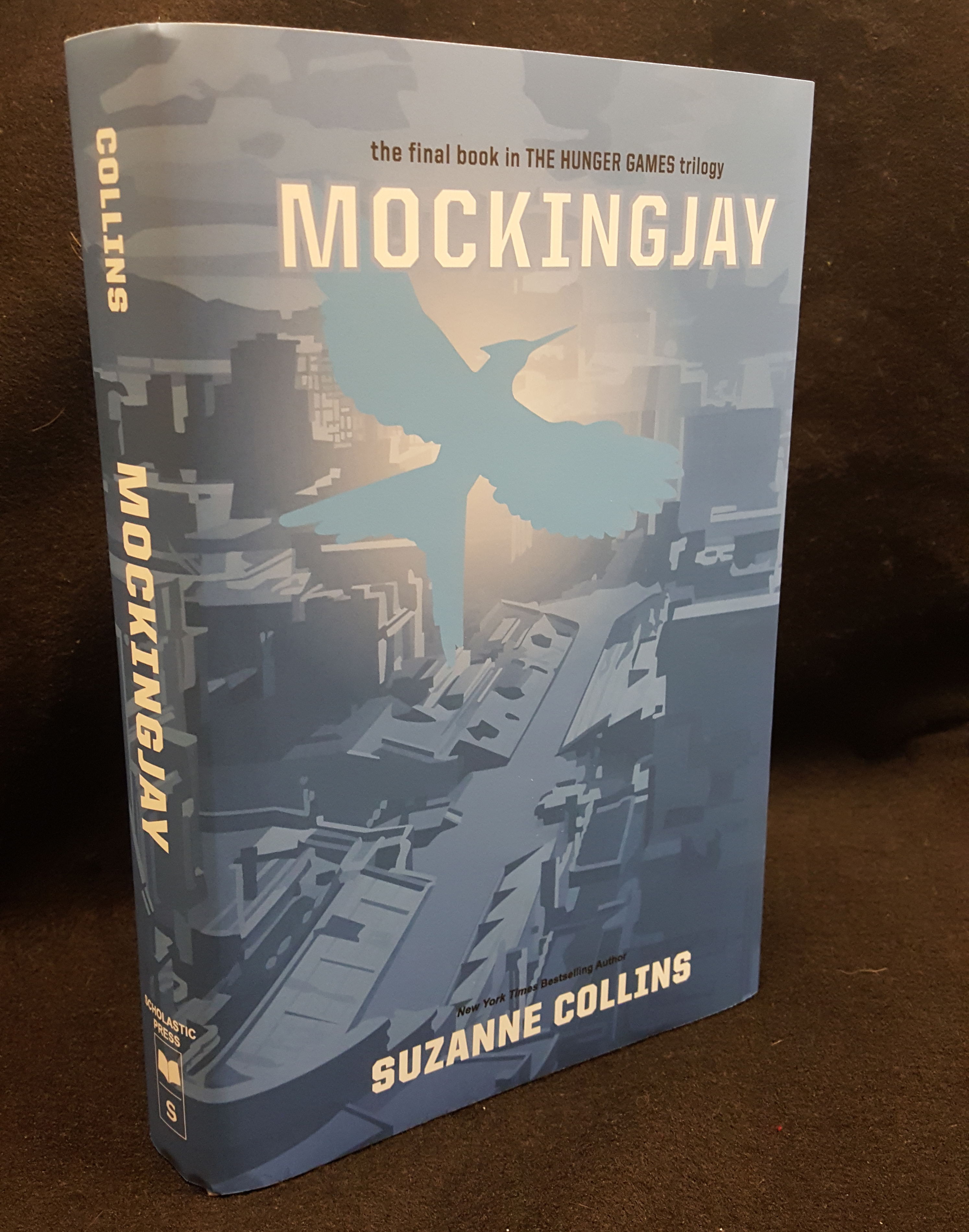 Mockingjay Book Cover Front Photo